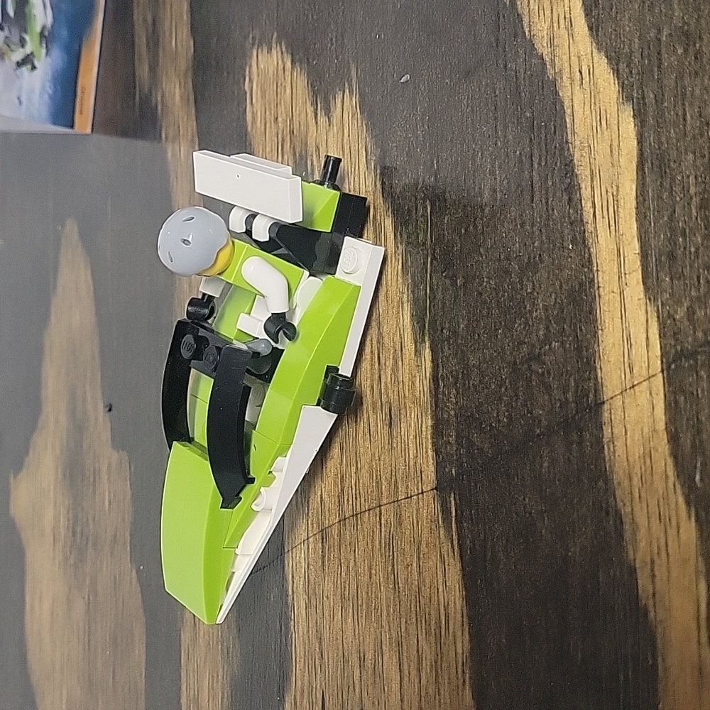 Lego set 30031 World Racers - Picture 3 of 4